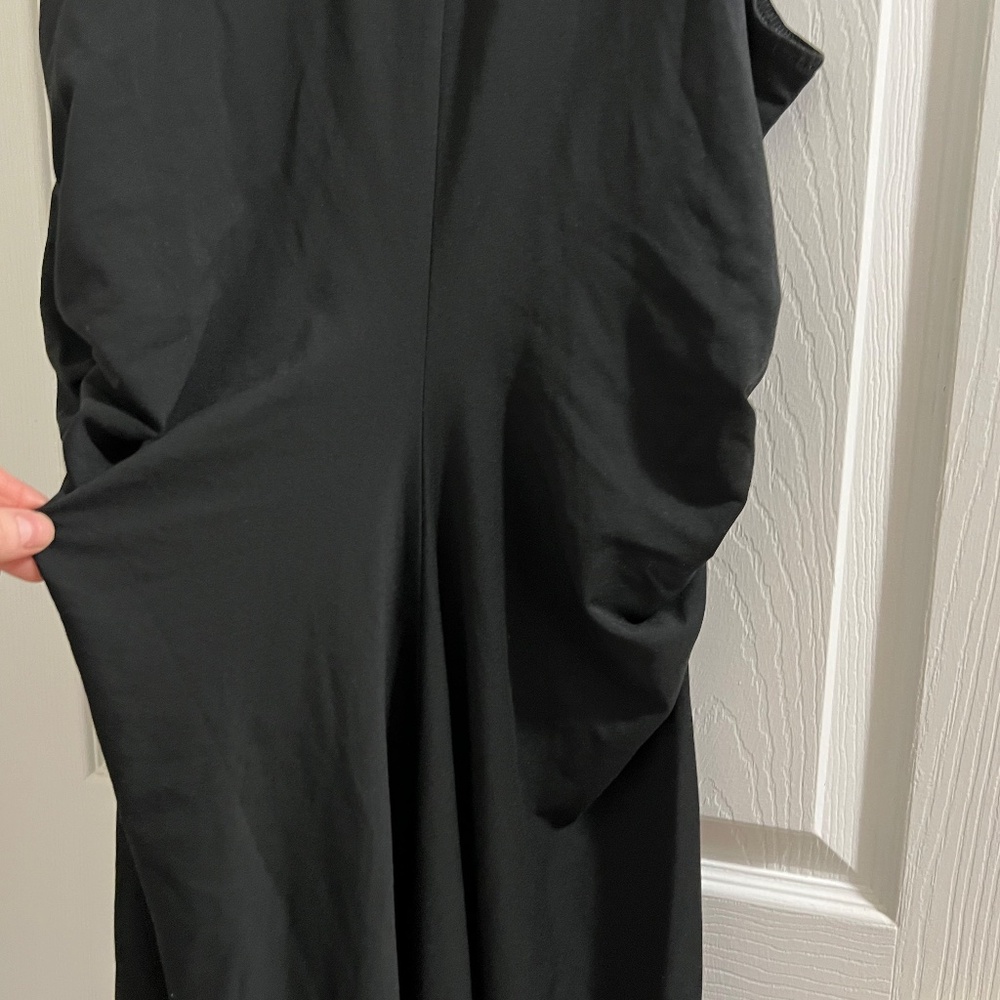 Dress - Picture 6 of 6